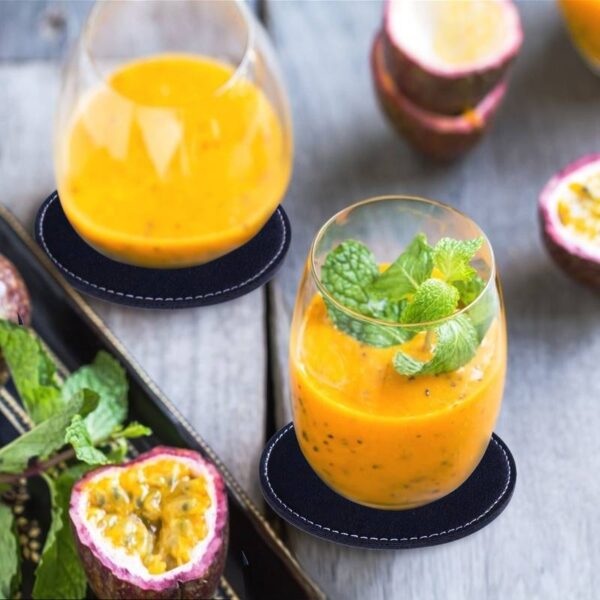 f92ae3ac2a5b438f9f4b16d37fc29ddb.jpg PU Leather Drink Coasters Set (8 coaster and a holder)